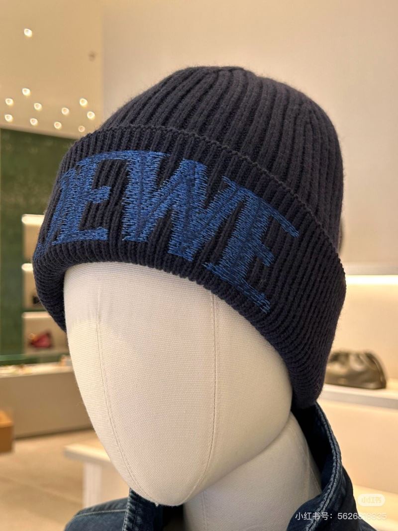 Loewe Caps